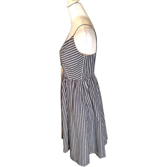 J. Crew Cotton Fit & Flare Sundress in Chambray and White Stripe w Pockets, Sz 6 - Picture 3 of 8